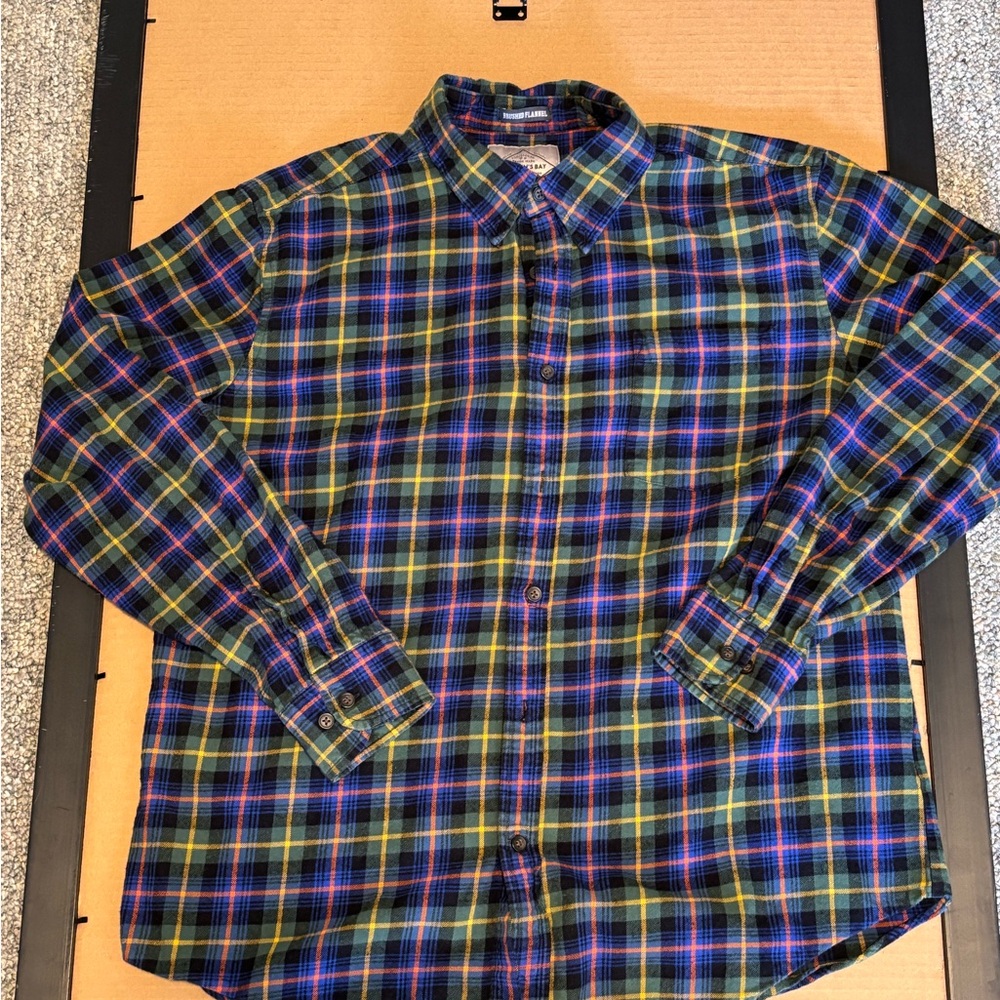 St. John's Bay Blue and Green Casual Button Down Flannel Mens Size Large